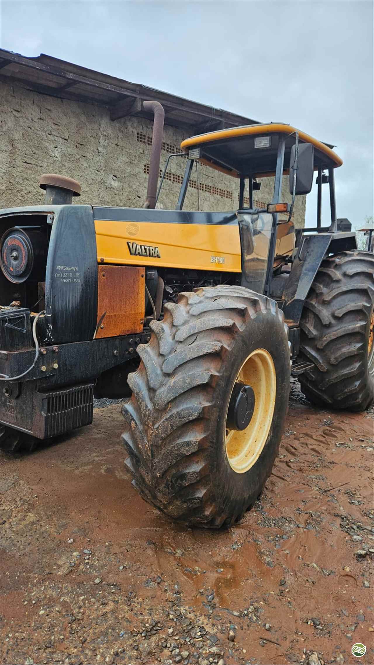 VALTRA BH 180 de Makes - São Miguel